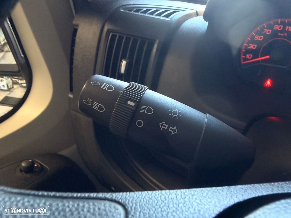 Opel Movano Outro - 17