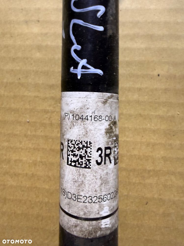 Półoś prawa, lewa Tesla Model 3 Nr. 1044168-00-A. - 5