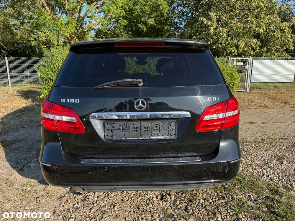 Mercedes-Benz Klasa B 180 CDI (BlueEFFICIENCY) 7G-DCT - 7