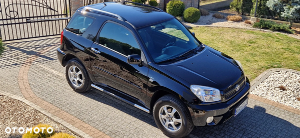 Toyota RAV4 1.8 VVT-i Luna 2WD