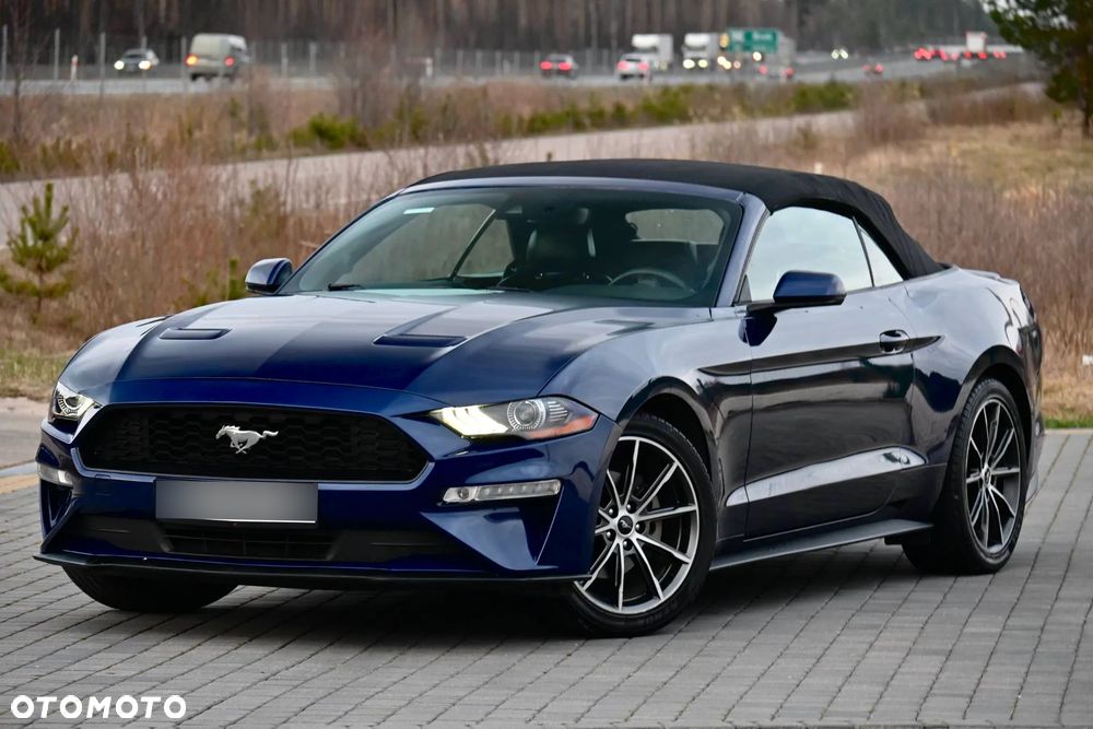 Ford Mustang - 12