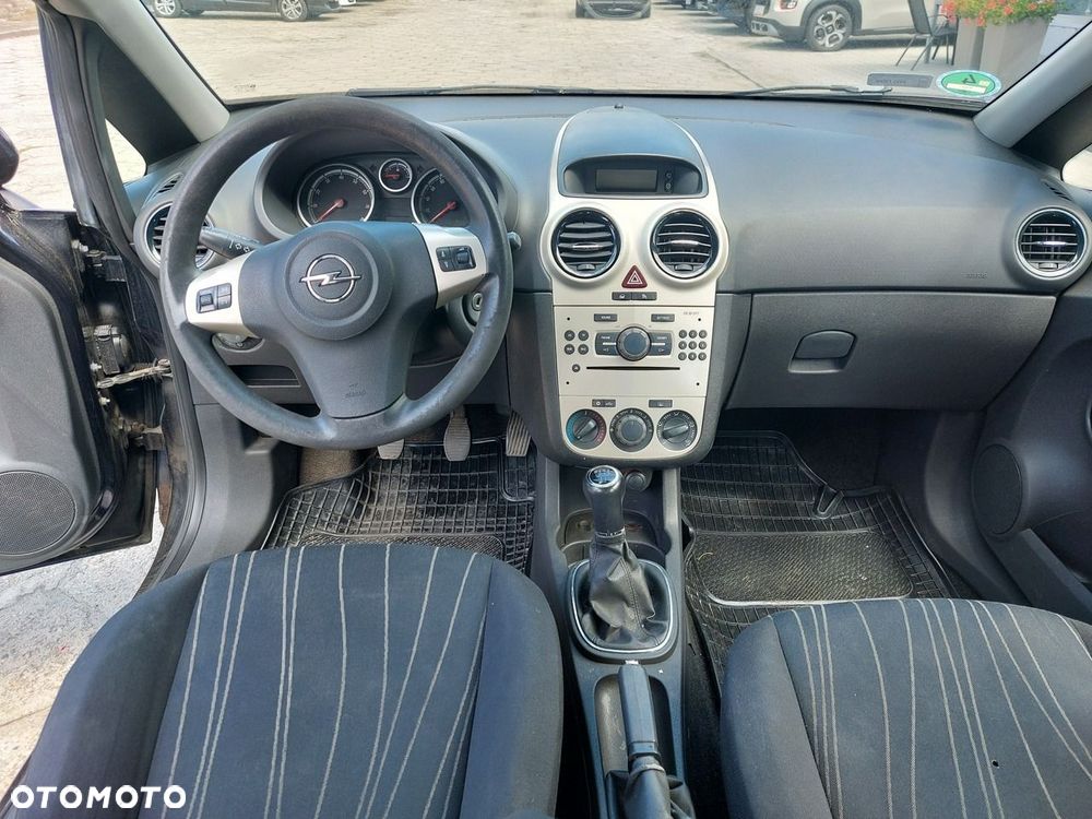 Opel Corsa - 15