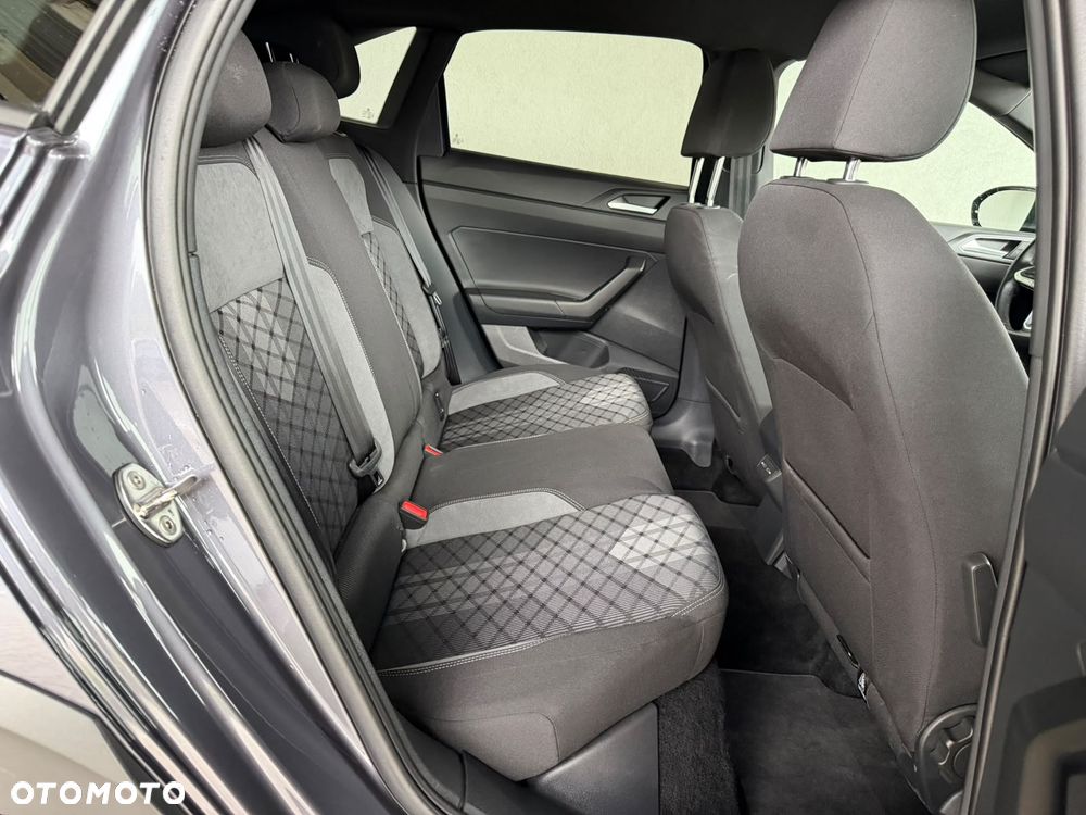 Volkswagen Taigo 1.5 TSI OPF DSG R-Line - 12