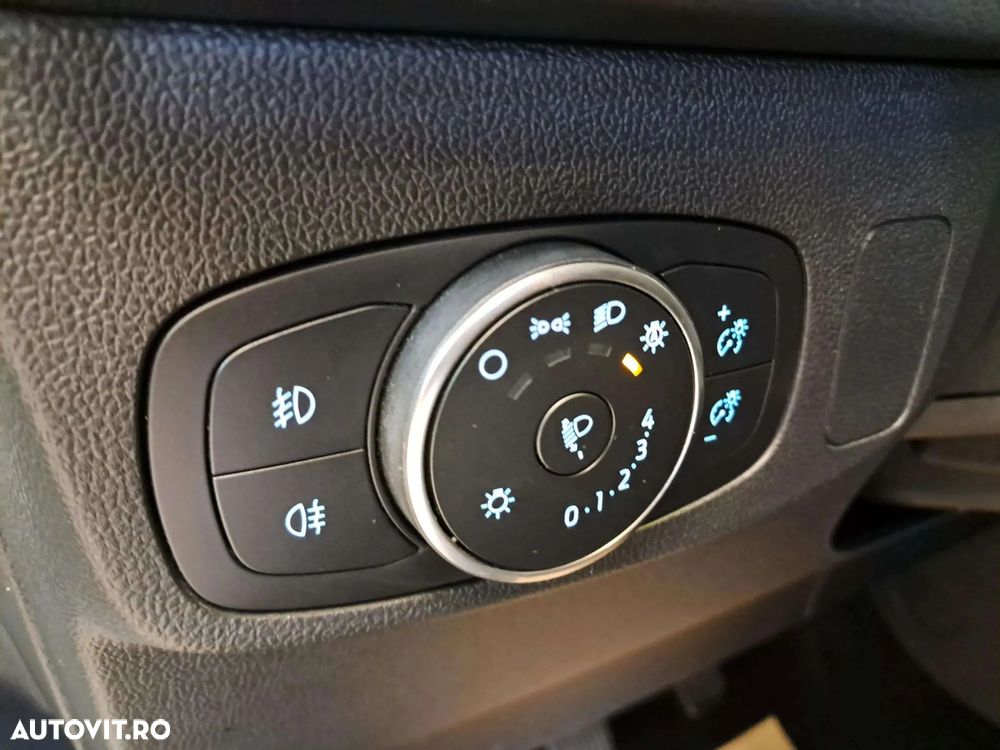 Ford Focus 1.5 EcoBlue Trend - 22