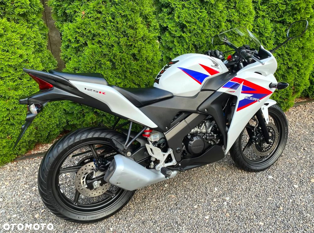 Honda CBR - 3