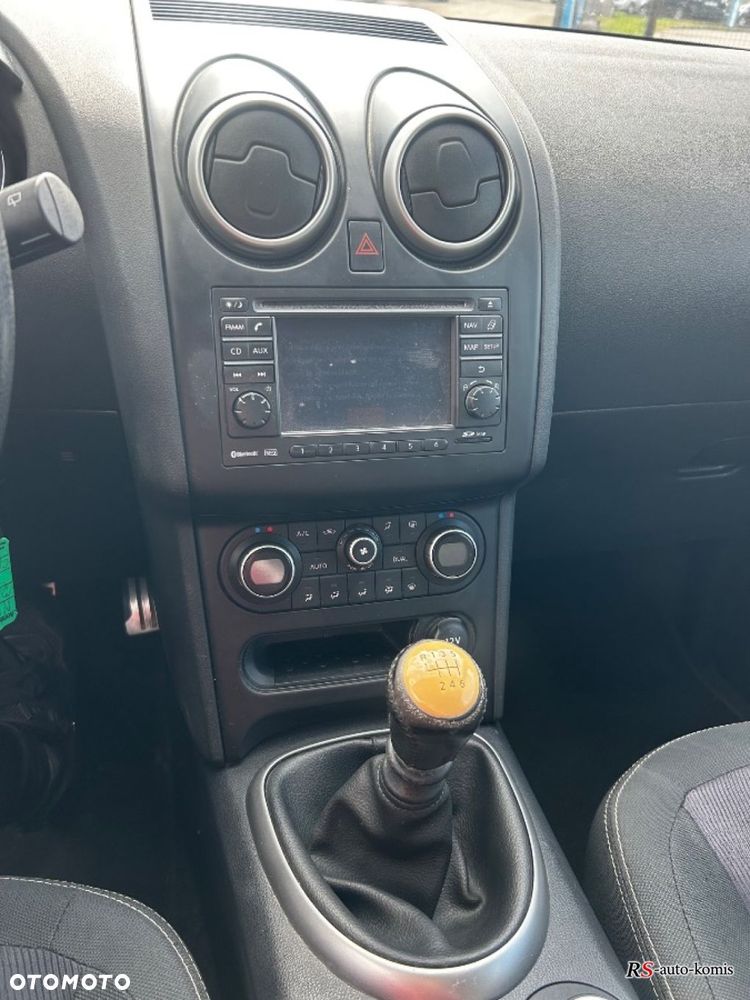 Nissan Qashqai - 21