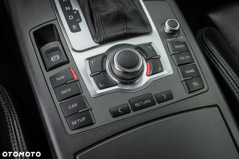 Audi A6 Avant 3.0 TDI tiptronic quattro - 25