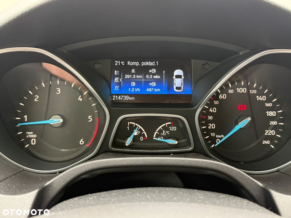 Ford Focus ver-1-5-ecoblue-active - 13