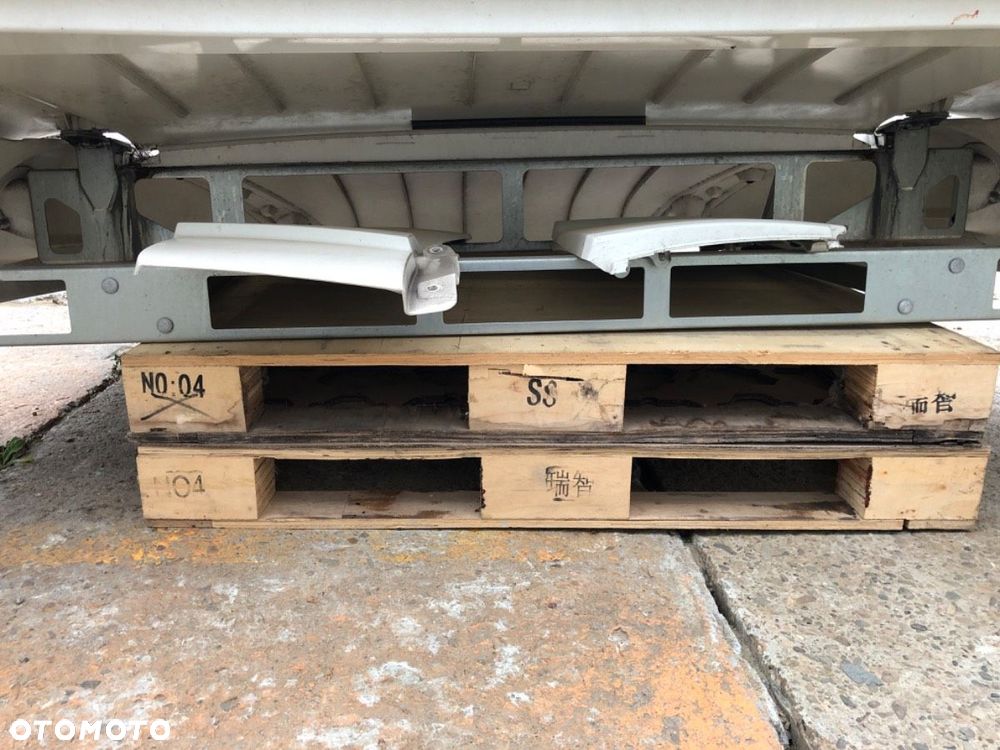 OWIEWKA GÓRNA KABINY  DAF XF 2012 - 2022 FT 460 340 kW [462 KM] 4x2 2012 - 7