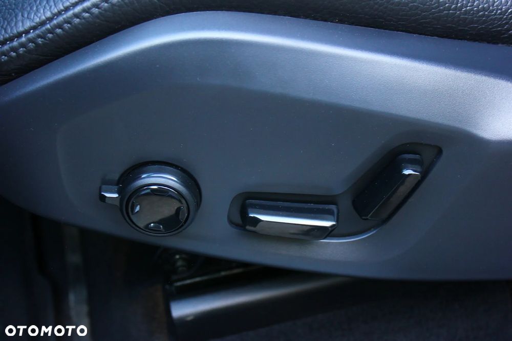 Volvo XC 60 B4 B Inscription - 24
