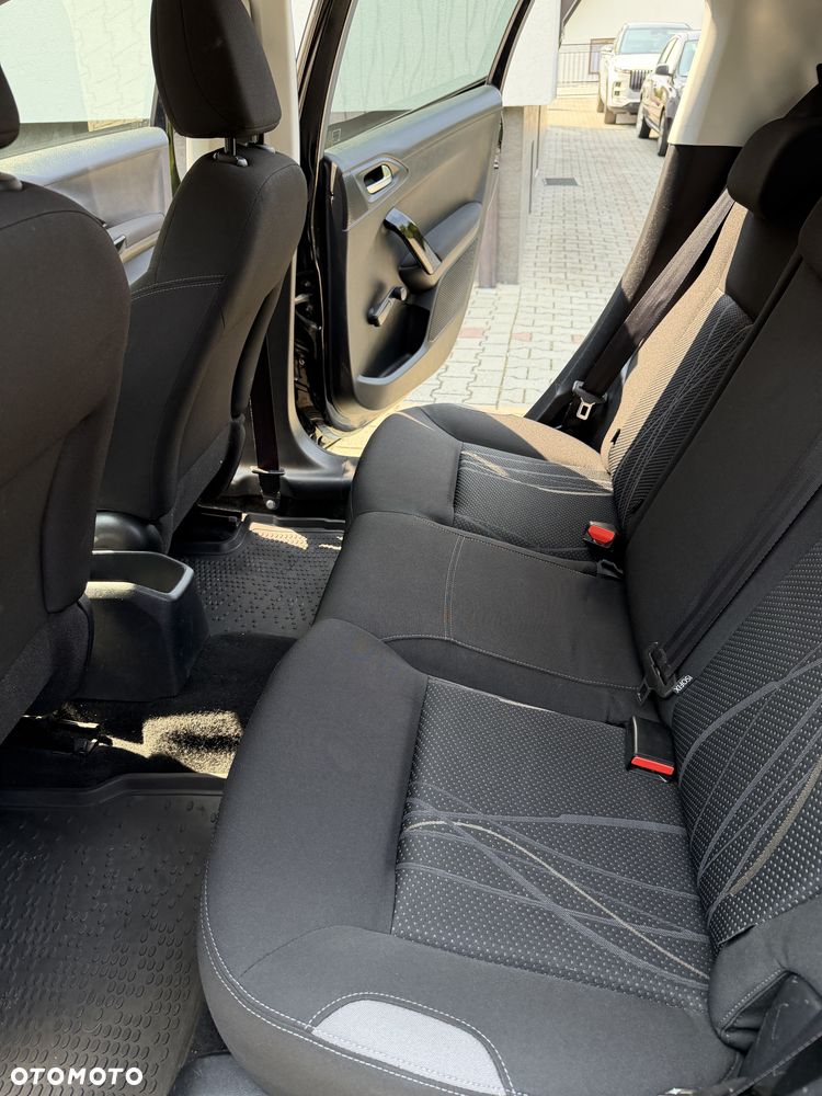 Peugeot 208 1.6 e-HDi Active STT - 14
