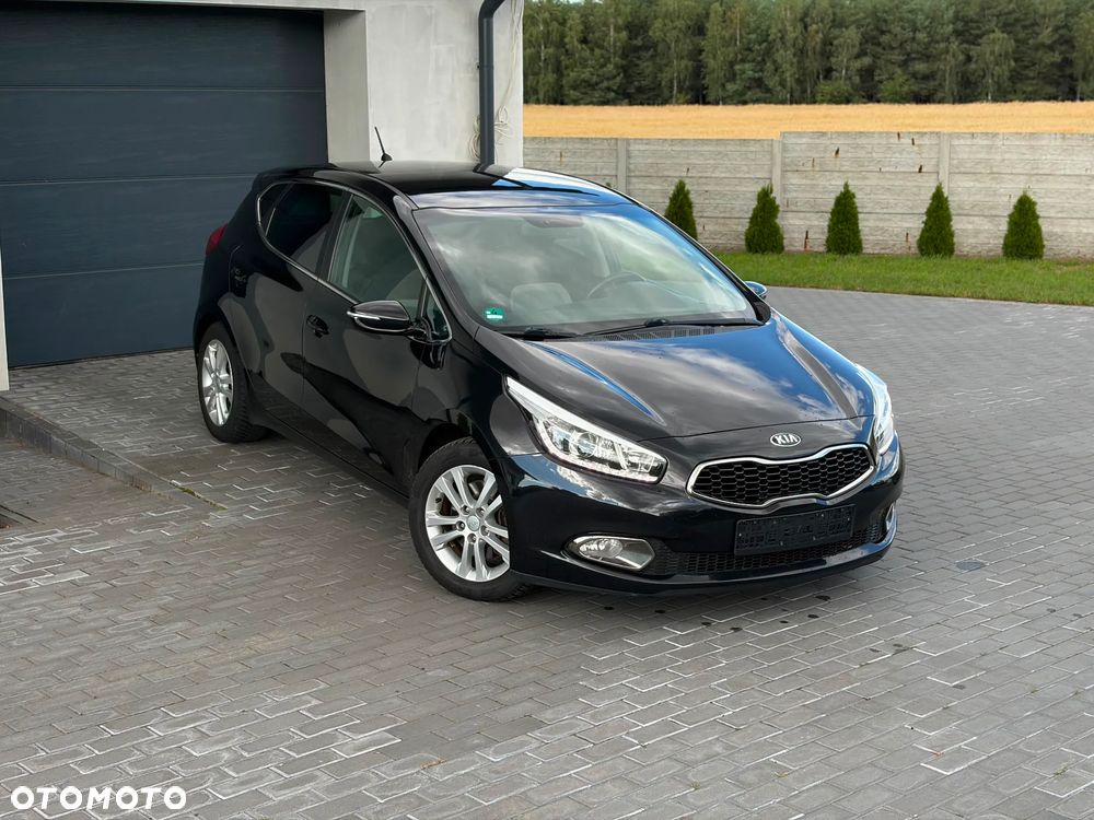 Kia Ceed 1.6 CRDi 128 ISG Edition 7 - 8