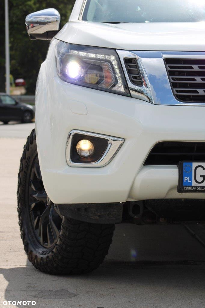 Nissan Navara DC 4x4 Autm EU6 Tekna - 3
