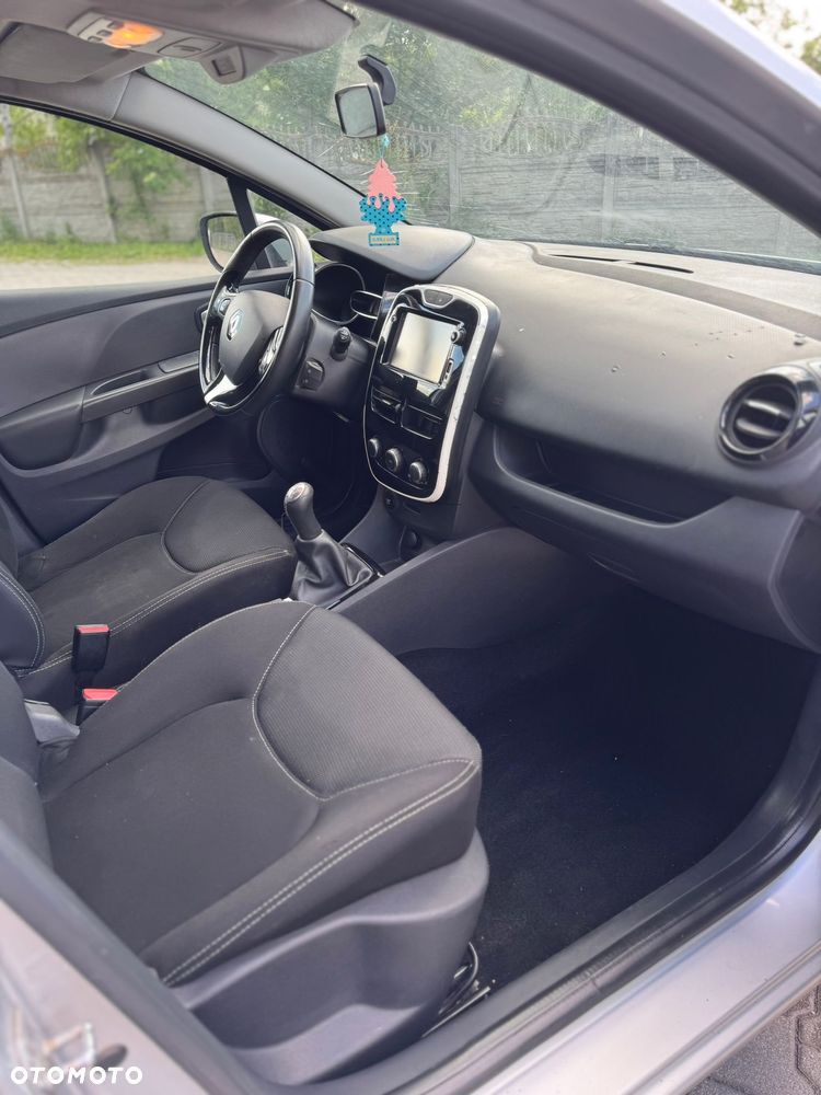 Renault Clio - 13