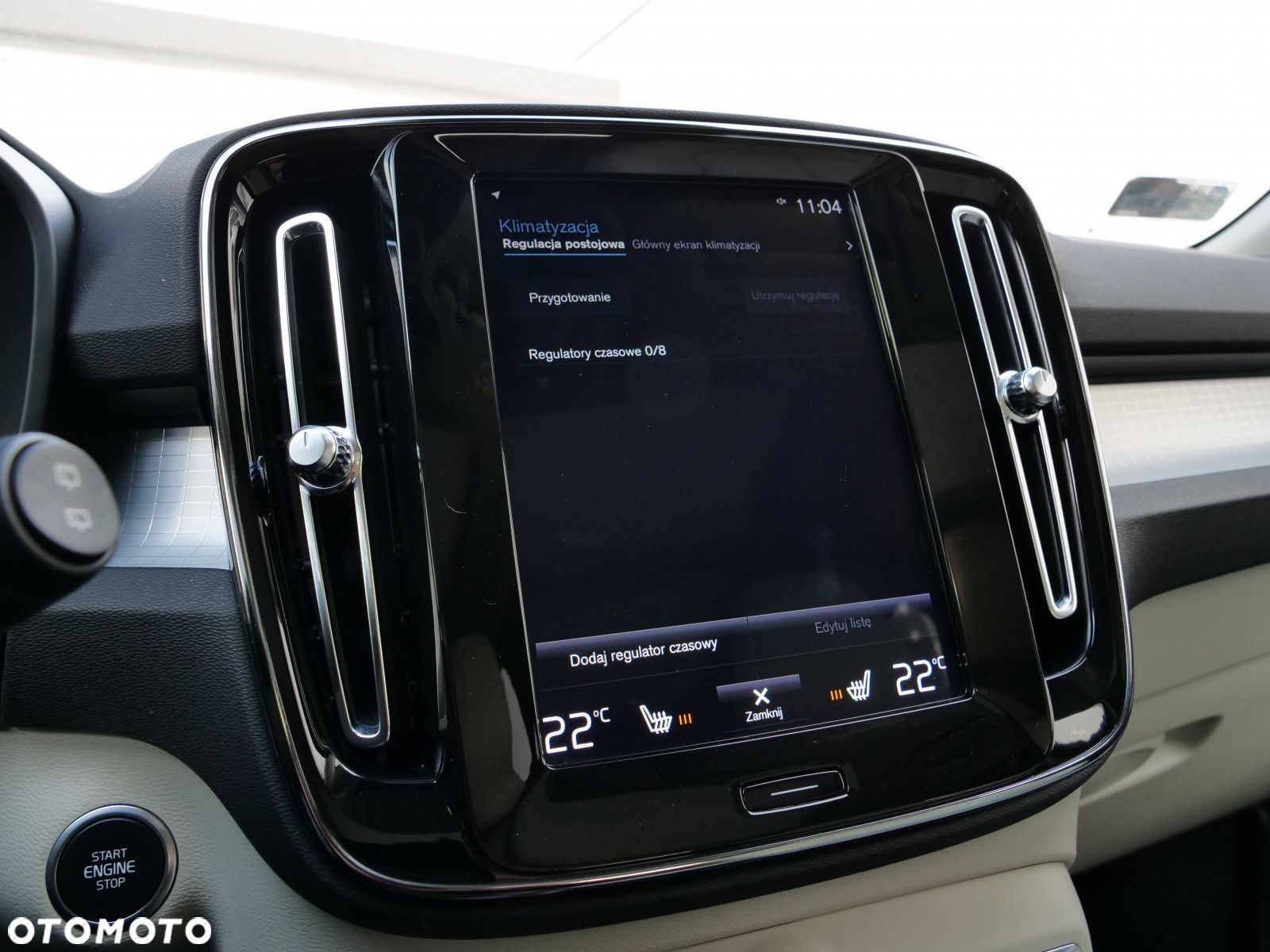 Volvo XC 40 - 25