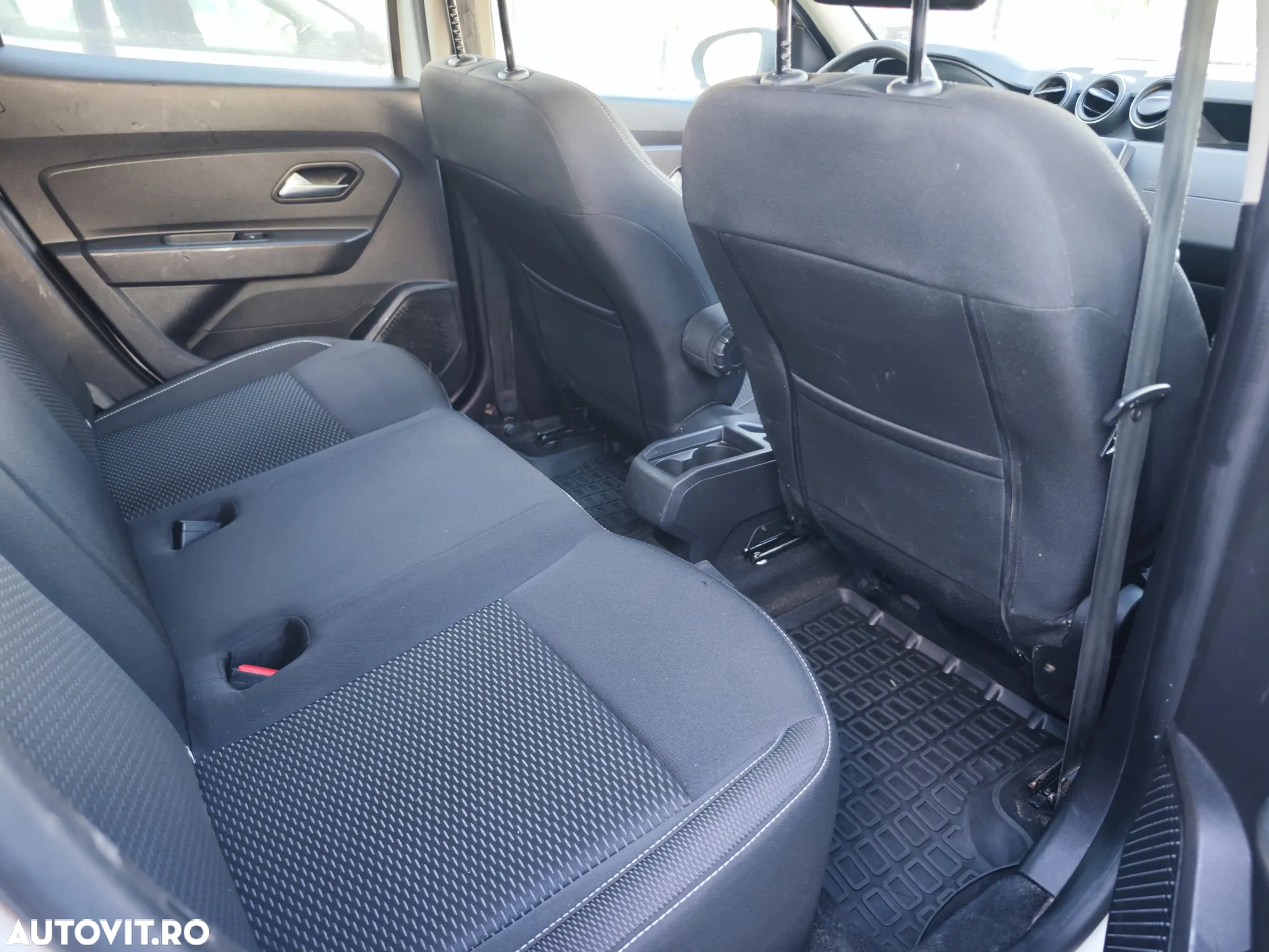 Dacia Duster 1.5 Blue dCi 4WD Comfort - 14