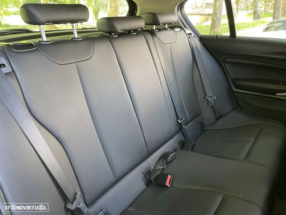 BMW 116 d EDynamics Line Urban - 18