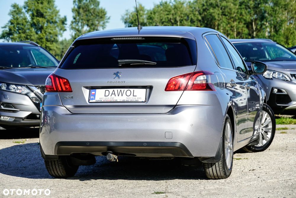 Peugeot 308 - 18