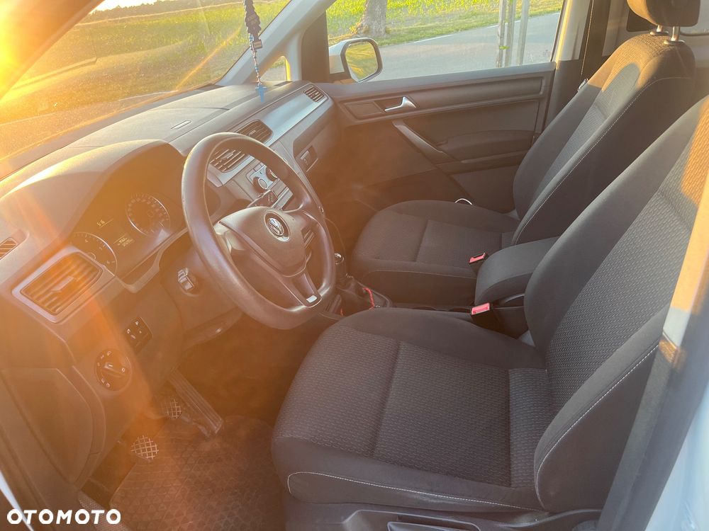 Volkswagen Caddy 2.0 TDI Comfortline - 7