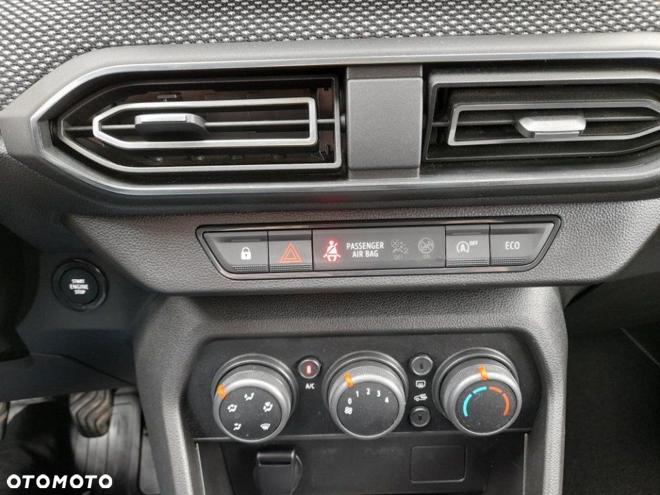 Dacia Sandero - 22
