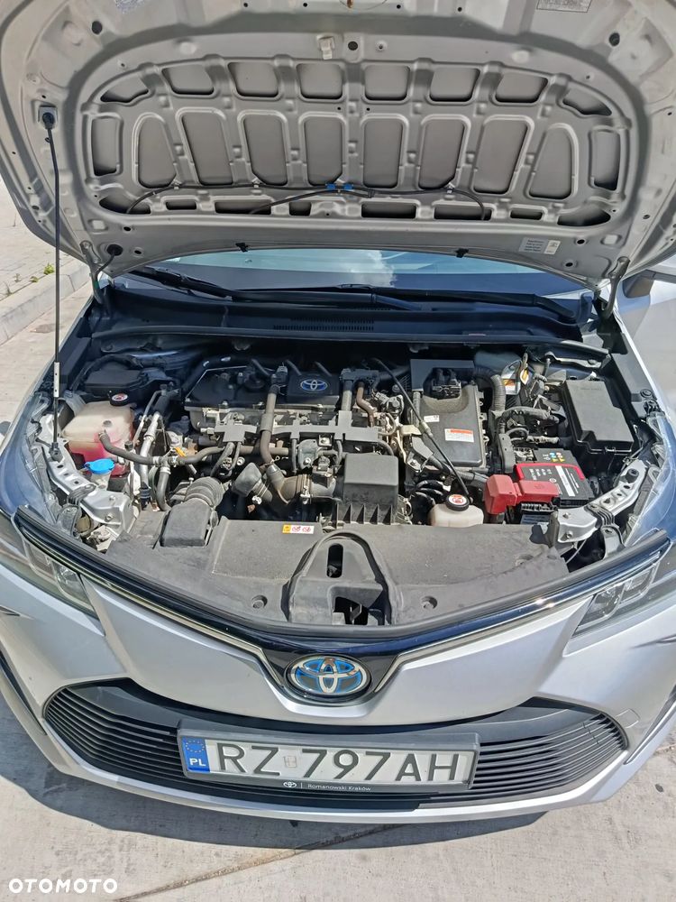Toyota Corolla 1.8 Hybrid Comfort - 12