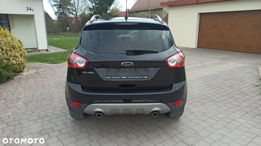Ford Kuga 2.0 TDCi 4x4 Titanium - 4