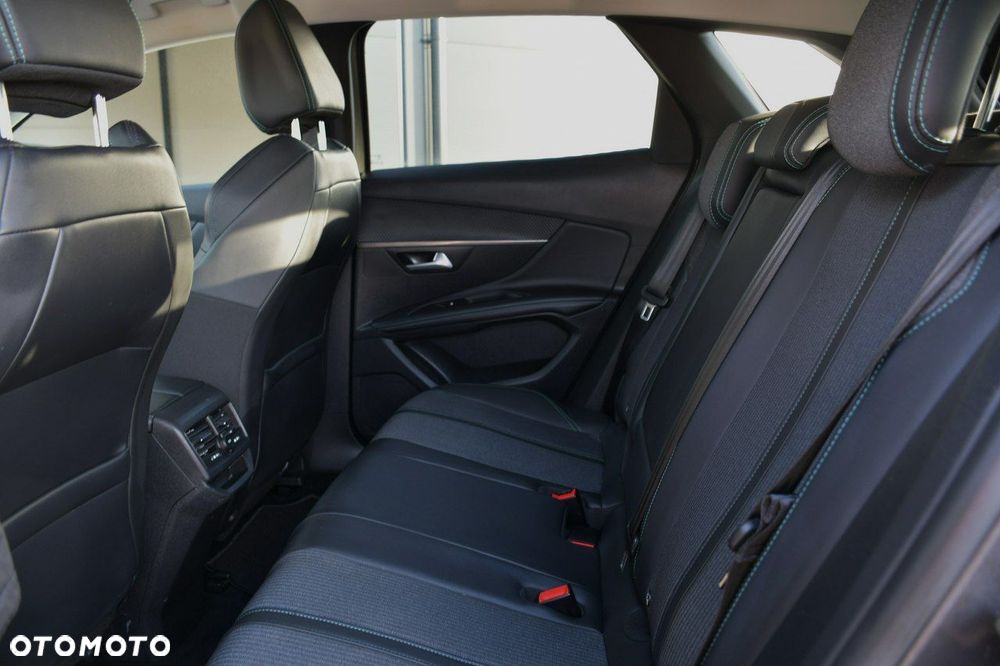 Peugeot 3008 1.2 PureTech Allure Pack S&S - 10