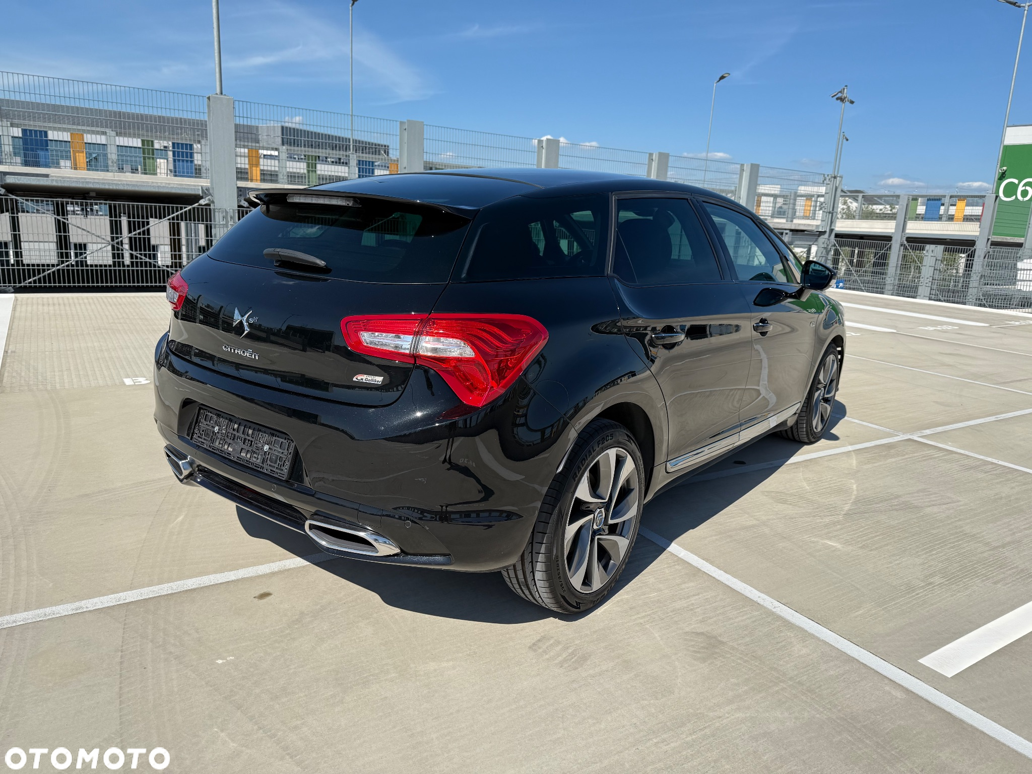 Citroën DS5 Hybrid4 EGS6 SportChic - 11