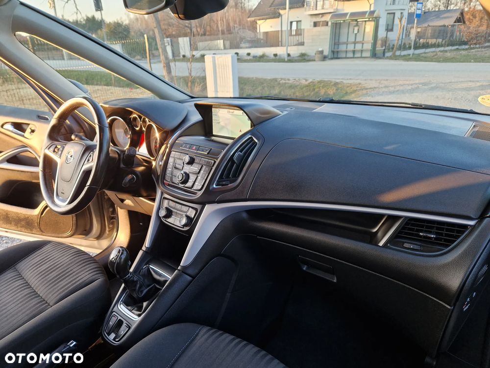 Opel Zafira Tourer 1.4 Turbo Active - 13