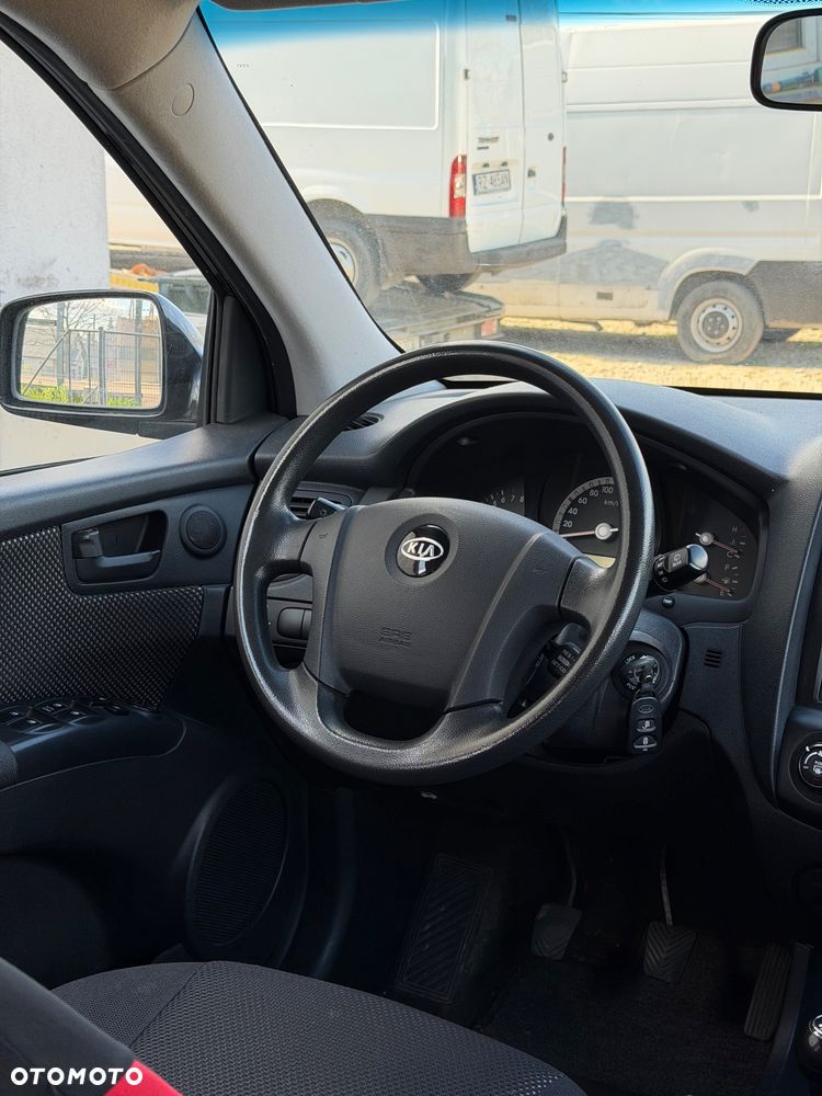 Kia Sportage 2.0 LX - 16
