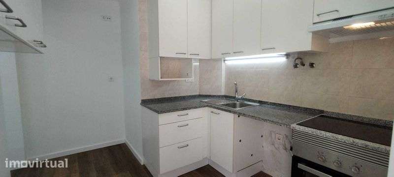 Apartamento T2 em Alverca do Ribatejo - Grande imagem: 2/12