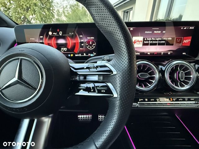 Mercedes-Benz GLB 200 d 8G-DCT Edition AMG Line - 23
