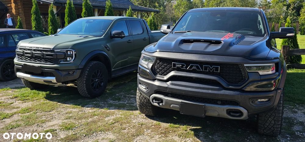 Dodge RAM TRX - 12