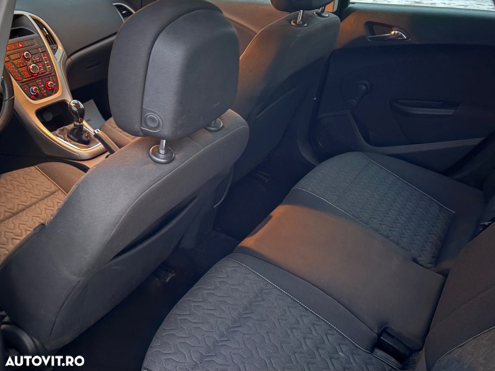 Opel Astra 1.4 Turbo ECOTEC Cosmo - 7