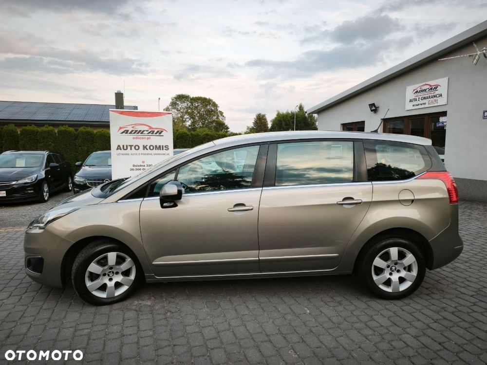 Peugeot 5008 - 2