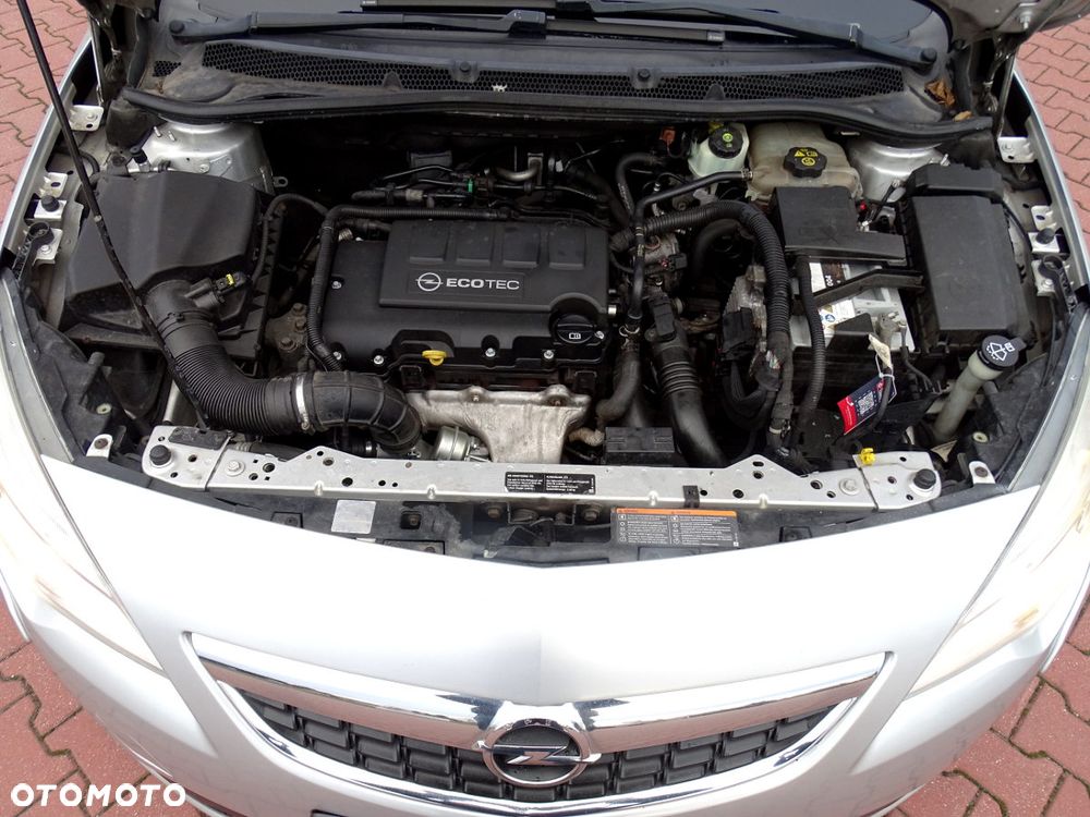 Opel Astra 1.4 Turbo - 20