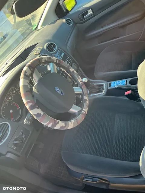 Ford Focus - 7