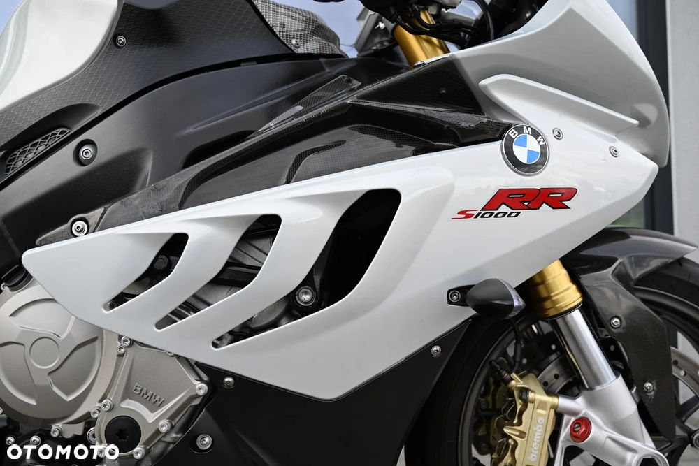 BMW S - 32