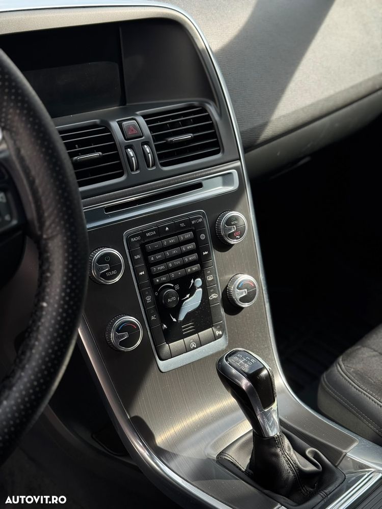 Volvo XC 60 - 39