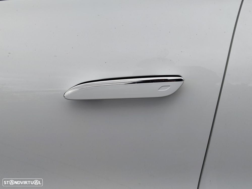 Mercedes-Benz CLA 180 Standard - 8