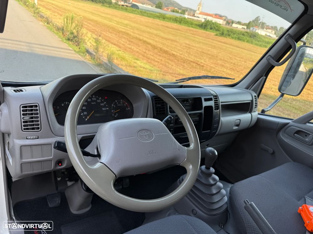 Toyota Dyna M 35.25 3.0 D4D Basculante - 15