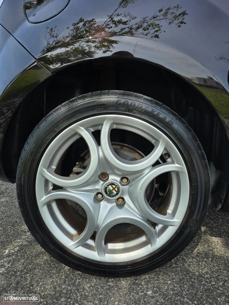 Alfa Romeo MiTo - 35