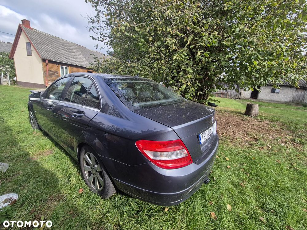 Mercedes-Benz Klasa C 180 K BlueEff Classic - 1