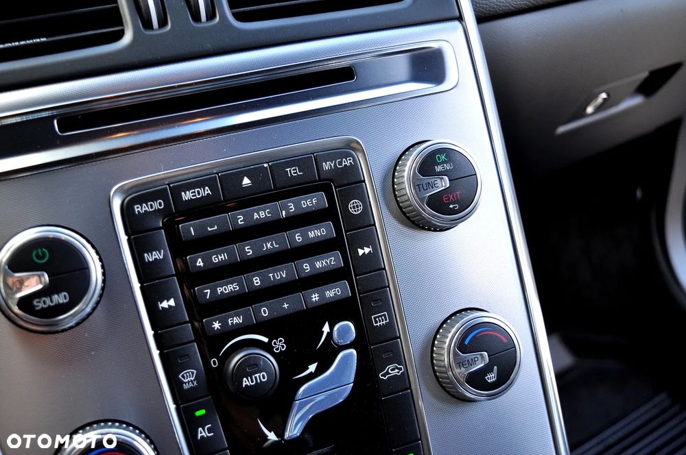 Volvo XC 60 D4 Summum - 29