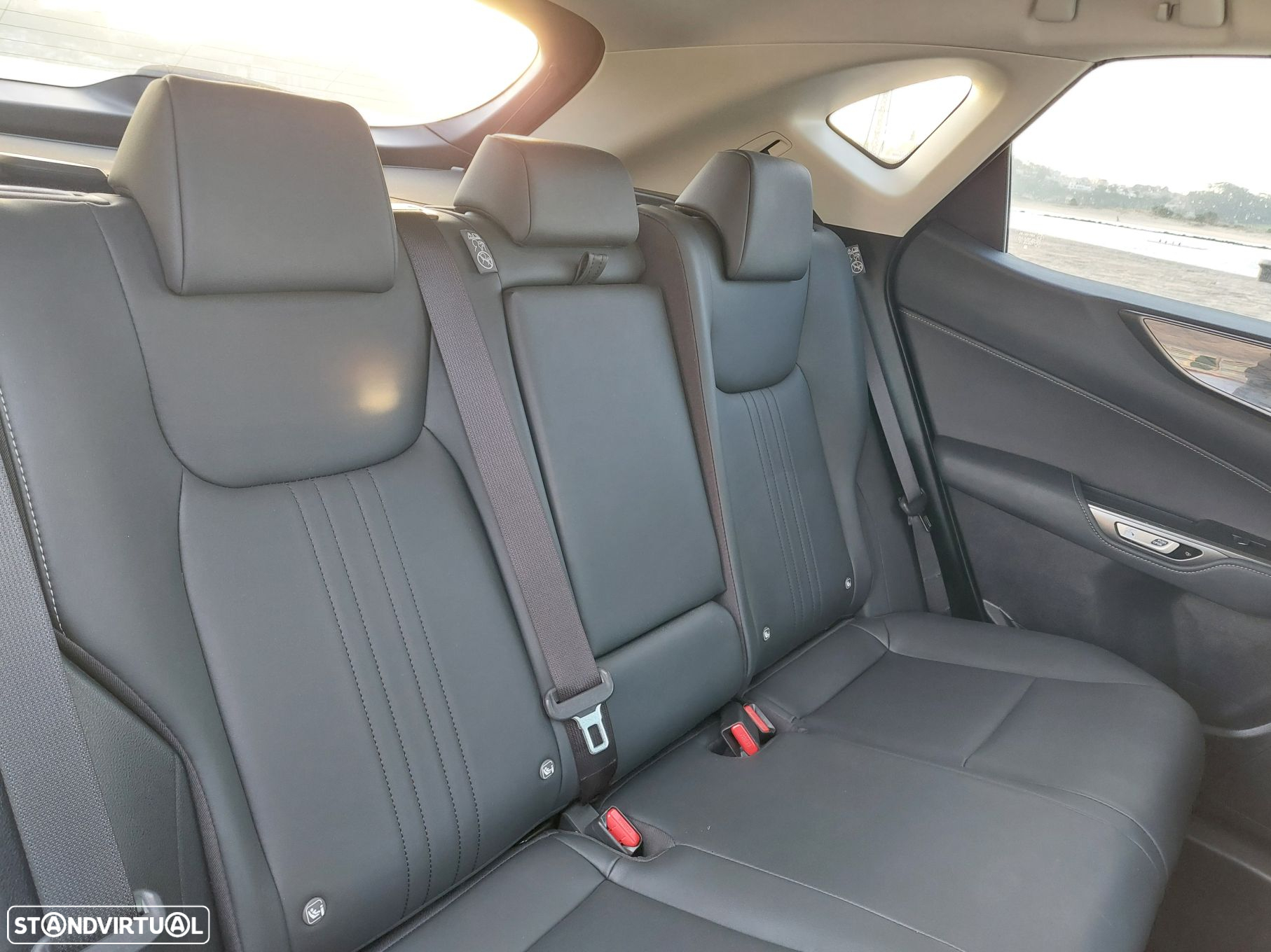 Lexus NX 450h+ - 11