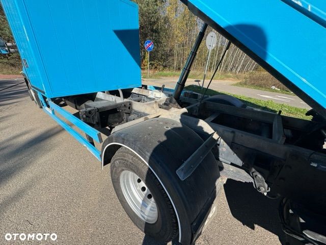 Iveco Daily 70c17 Wywrotka z windą klima - 4