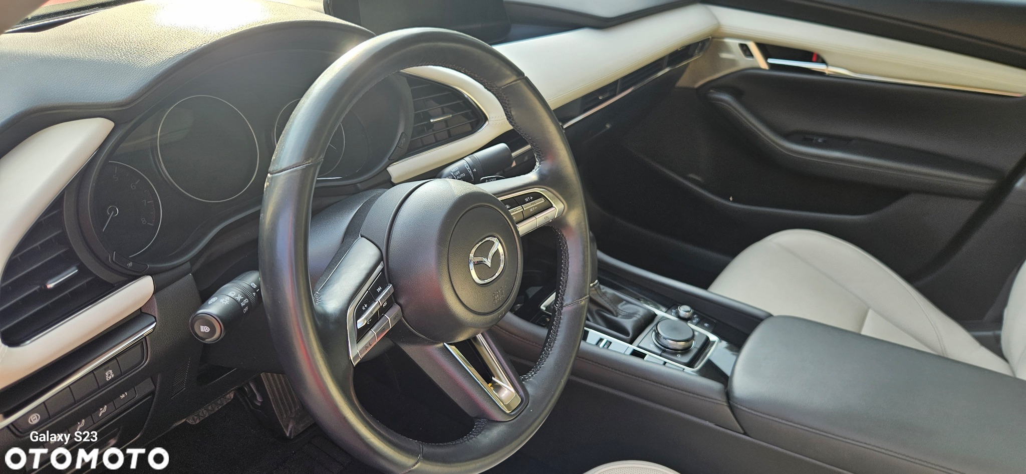 Mazda 3 - 18