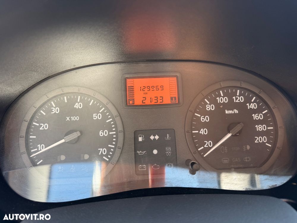 Dacia Logan - 8
