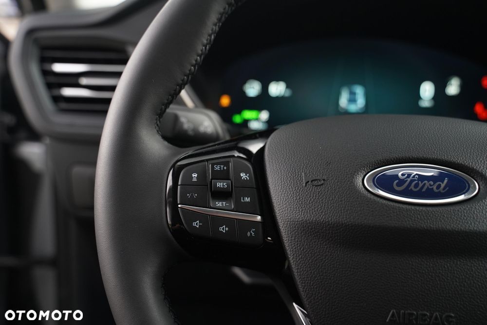 Ford Kuga 2.5 FHEV FWD Titanium eCVT - 17