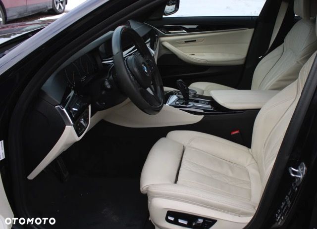 BMW Seria 5 540i xDrive M Sport sport - 16